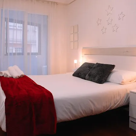 Diafano Y Acogedor En By