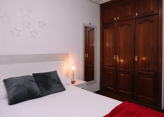 Diáfano Y Acogedor En By * Vigo