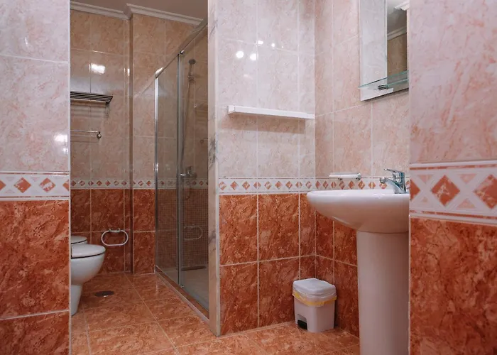 Diafano Y Acogedor En By Apartment Vigo